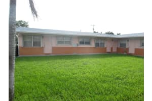 MLS# F10544805, Hollywood, Florida 33023