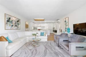 180 Isle Of Venice Drive, Fort Lauderdale, FL 33301 - MLS#F10544824