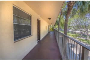 3101 47th Terrace, Lauderdale Lakes, FL 33319 - MLS#F10544874