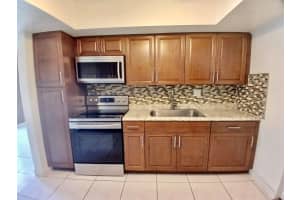 330 205th Terrace, Miami Gardens, FL 33169 - MLS#F10545036