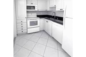 3050 Palm Aire Drive, Pompano Beach, FL 33069 - MLS#F10545037