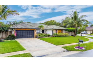 9680 10th Court, Plantation, FL 33322 - MLS#F10545045