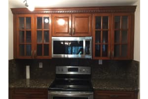 120 Lakeview Drive, Weston, FL 33326 - MLS#F10545073