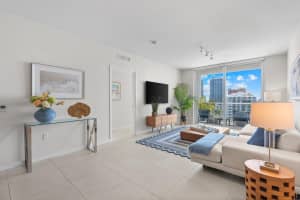 401 Birch Road, Fort Lauderdale, FL 33304 - MLS#F10545093