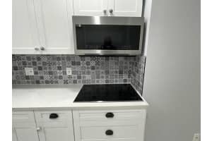 649 Oakland Park Boulevard, Wilton Manors, FL 33311 - MLS#F10545140