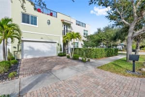 2517 Ne 18th Street, Fort Lauderdale, Fl 33305, Fort Lauderdale