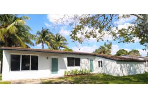 6861 Sw 18 Street, North Lauderdale, Fl 33068, North Lauderdale