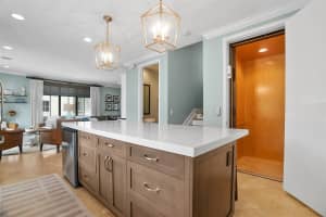 72 Chaucer Lane, Boca Raton, FL 33432 - MLS#F10545242