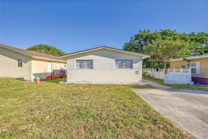 2409 Taft Street, Hollywood, FL 33020 - MLS#F10545265