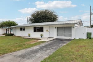 8700 Nw 11th Street, Pembroke Pines, Fl 33024, Pembroke Pines