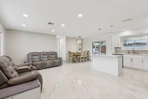 8700 11th Street, Pembroke Pines, FL 33024 - MLS#F10545390