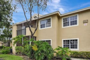 660 Cypress Club Way, Deerfield Beach, FL 33064 - MLS#F10545462