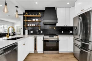 739 17th Road, Fort Lauderdale, FL 33304 - MLS#F10545469