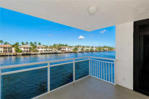 1600 Ocean Drive, Hollywood, FL 33019 Sold 03/20/26