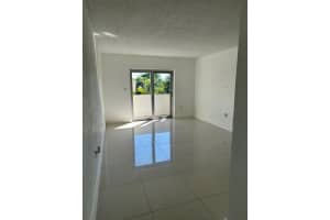 4265 South Tamiami Canal Drive, Miami, FL 33126 - MLS#F10545518