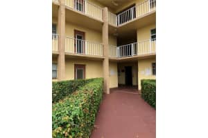 8590 Sunrise Lakes Boulevard, Sunrise, FL 33322 - MLS#F10545562