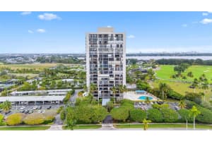 2400 Presidential Way, West Palm Beach, FL 33401 - MLS#F10545565