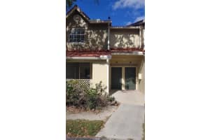 18338 68th Avenue, Hialeah, FL 33015 - MLS#F10545569