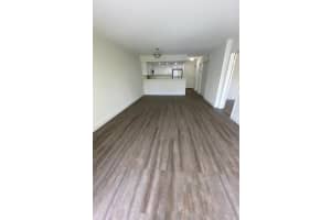 18335 68 Avenue, Hialeah, FL 33015 - MLS#F10545585