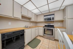 801 Cypress Boulevard, Pompano Beach, FL 33069 - MLS#F10545587