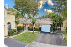 1427 Seagrape Circle, Weston, Fl 33326, Weston