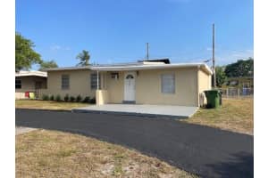 1000 11th Court, Fort Lauderdale, FL 33311 - MLS#F10545715