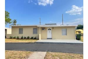 1000 11th Court, Fort Lauderdale, FL 33311 - MLS#F10545715