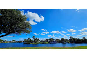2001 96th Terrace, Pembroke Pines, FL 33024 - MLS#F10545777