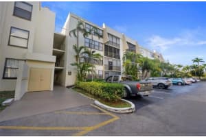 20441 30th Avenue, Miami, FL 33180 - MLS#F10545800