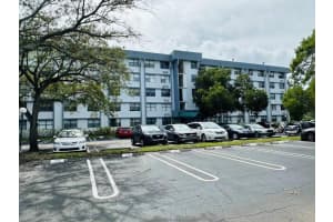 2401 Riverside Drive, Coral Springs, FL 33065 - MLS#F10545824