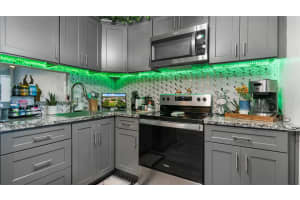 3001 48th Avenue, Lauderdale Lakes, FL 33313 - MLS#F10545907