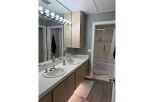 8112 Northboro Court, West Palm Beach, FL 33406 - MLS#F10545982