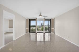 1500 Presidential Way, West Palm Beach, FL 33401 - MLS#F10546005