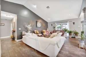 1221 59th Avenue, Plantation, FL 33317 - MLS#F10546014