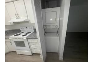 707 10th Street, Hallandale Beach, FL 33009 - MLS#F10546020