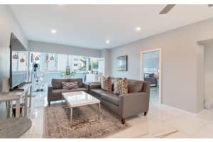 333 Sunset Drive, Fort Lauderdale, FL 33301 - MLS#F10546038