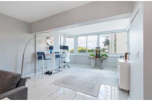 333 Sunset Drive, Fort Lauderdale, FL 33301 - MLS#F10546038