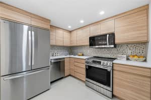 101 Briny Avenue, Pompano Beach, FL 33062 - MLS#F10546072