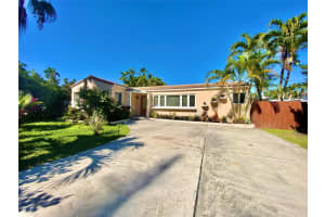 949 Van Buren Street, Hollywood, FL 33019 Sold 02/04/26