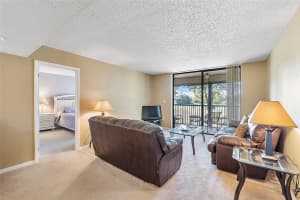 5530 44th Street, Lauderhill, FL 33319 - MLS#F10546095