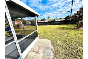 1411 79th Way, Pembroke Pines, FL 33024 - MLS#F10546161