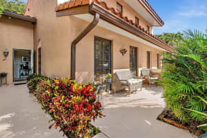 9050 Jacaranda Lane, Plantation, FL 33324 - MLS#F10546167