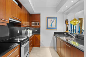 333 Las Olas Way, Fort Lauderdale, FL 33301 - MLS#F10546201