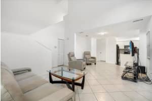 579 Prestwick Circle, Palm Beach Gardens, FL 33418 - MLS#F10546262