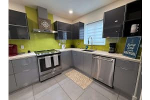 800 11th Court, Fort Lauderdale, FL 33316 - MLS#F10546316