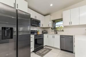 518 Woodgate Circle, Sunrise, FL 33326 - MLS#F10546446