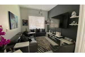 830 Bailey Street, Boca Raton, FL 33487 - MLS#F10546448