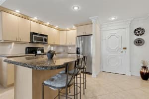 336 Birch Road, Fort Lauderdale, FL 33304 - MLS#F10546546