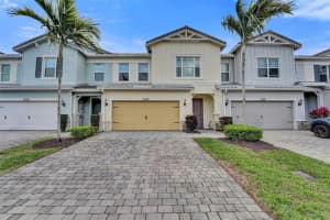 5068 Greenway Drive, Hollywood, FL 33021 - MLS#F10546552