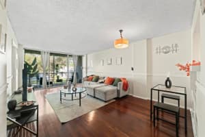 113 Royal Park Drive, Oakland Park, FL 33309 - MLS#F10546599